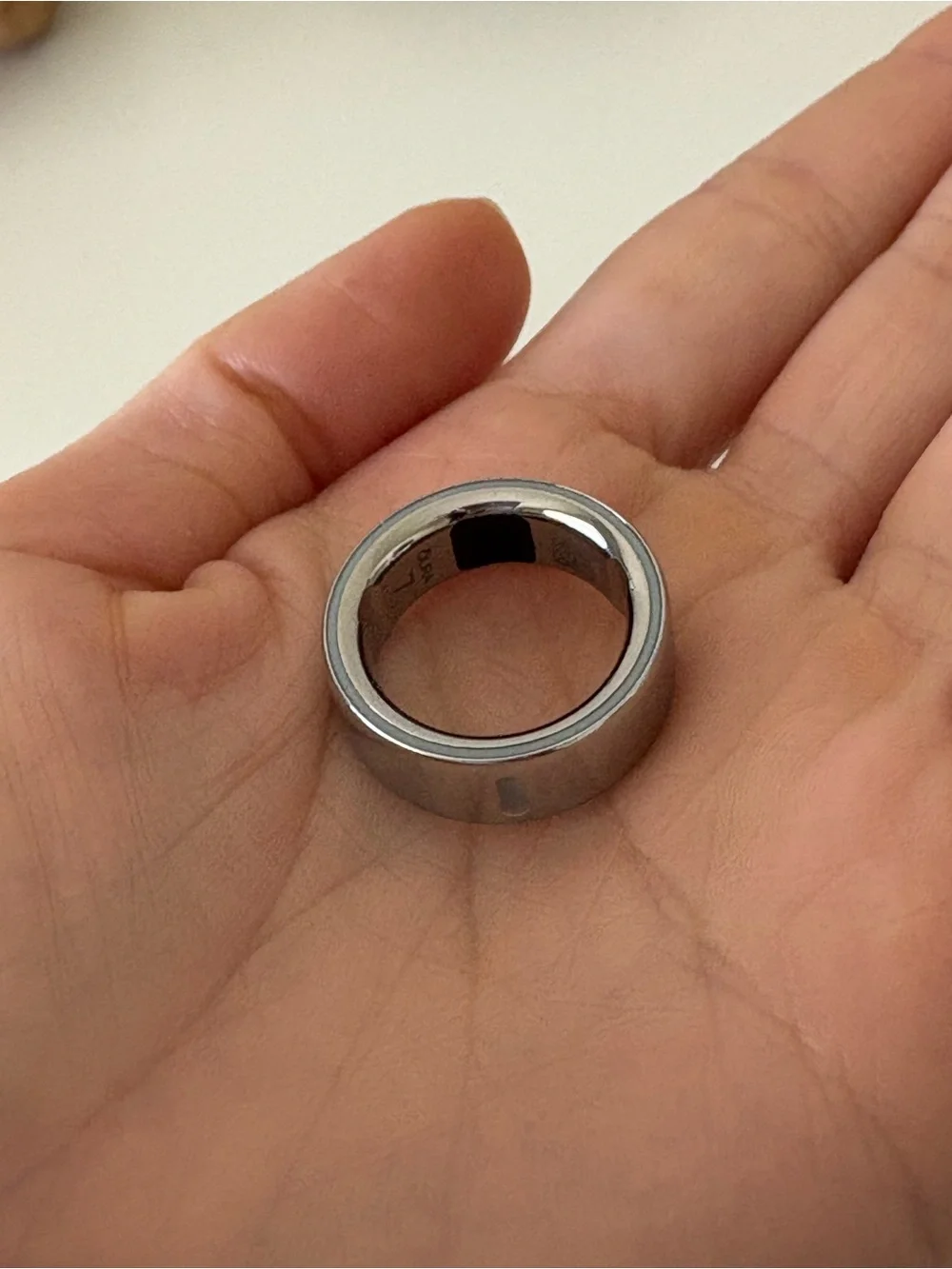 Oura Ring 4 Silver Box (Size 7)